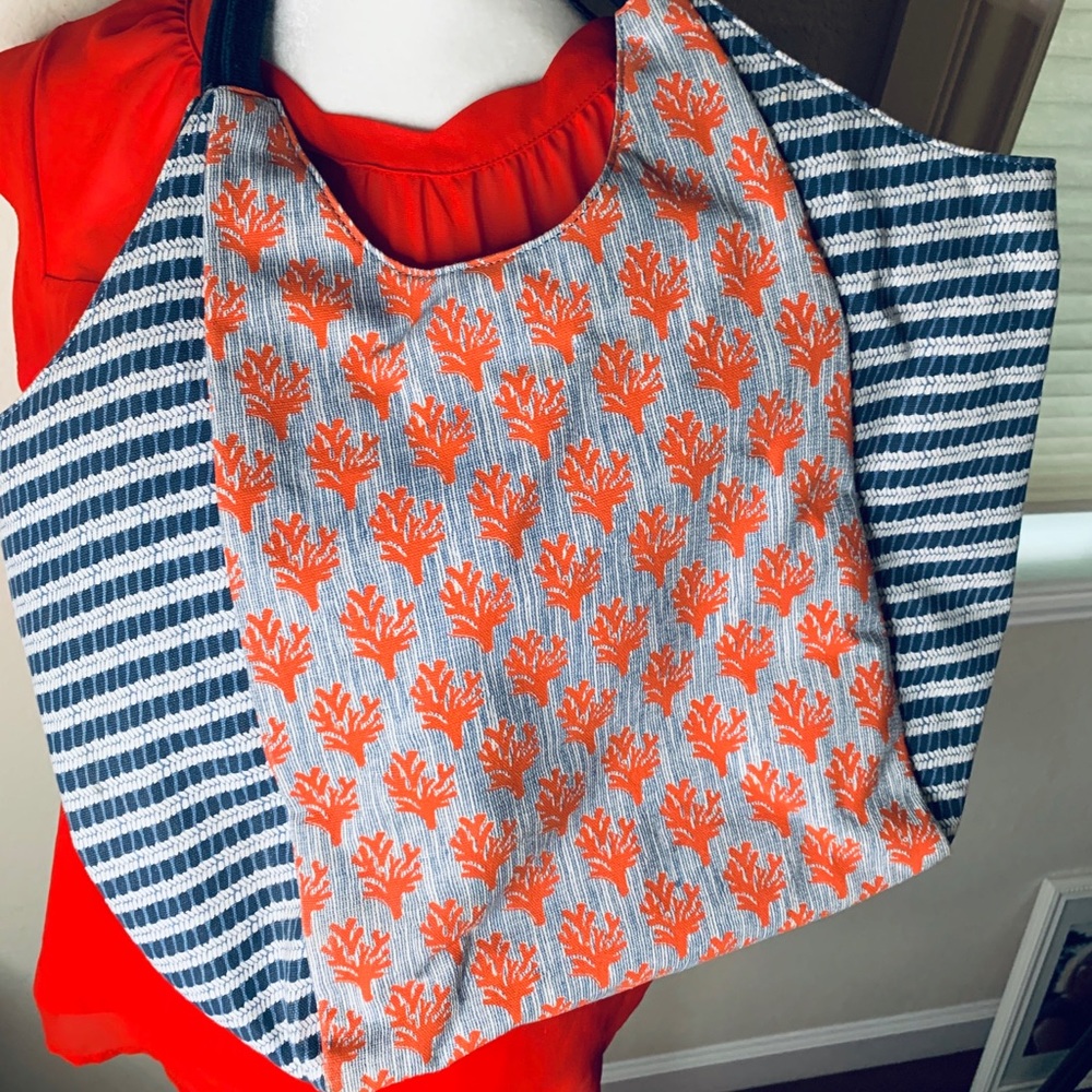 Stella & dot coral seashore bag !!❤️☀️